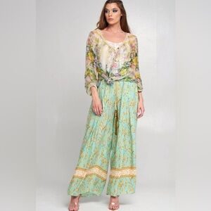ARATTA Floral Chiffon Summer Kisses  Women's Top Blouse Size Small